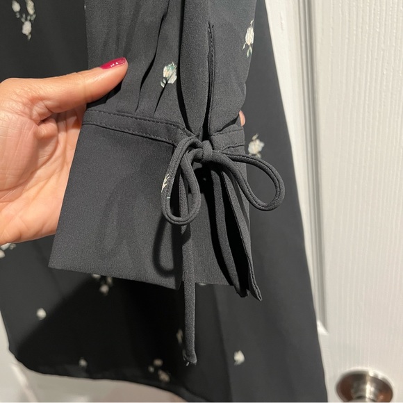 NWT - H&M Women’s Black Tieback Dress, Size Large - Picture 6 of 10